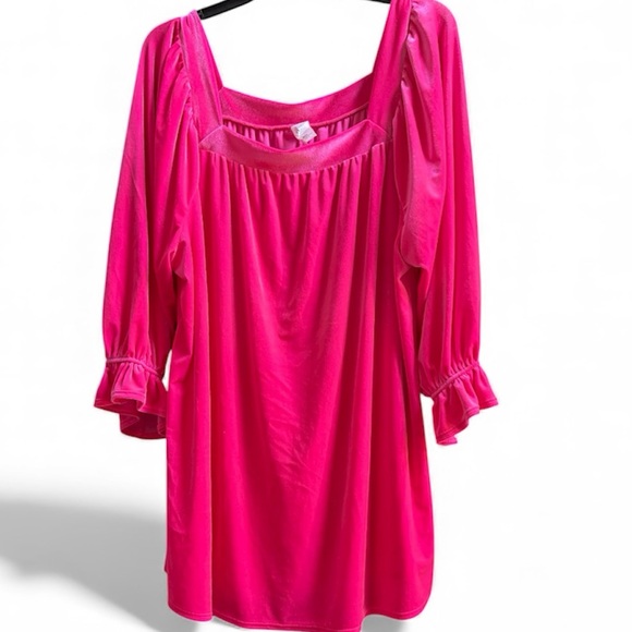 Vibrant velvet Barbie Pink Blouse with Ruffled Sleeves - Picture 3 of 3